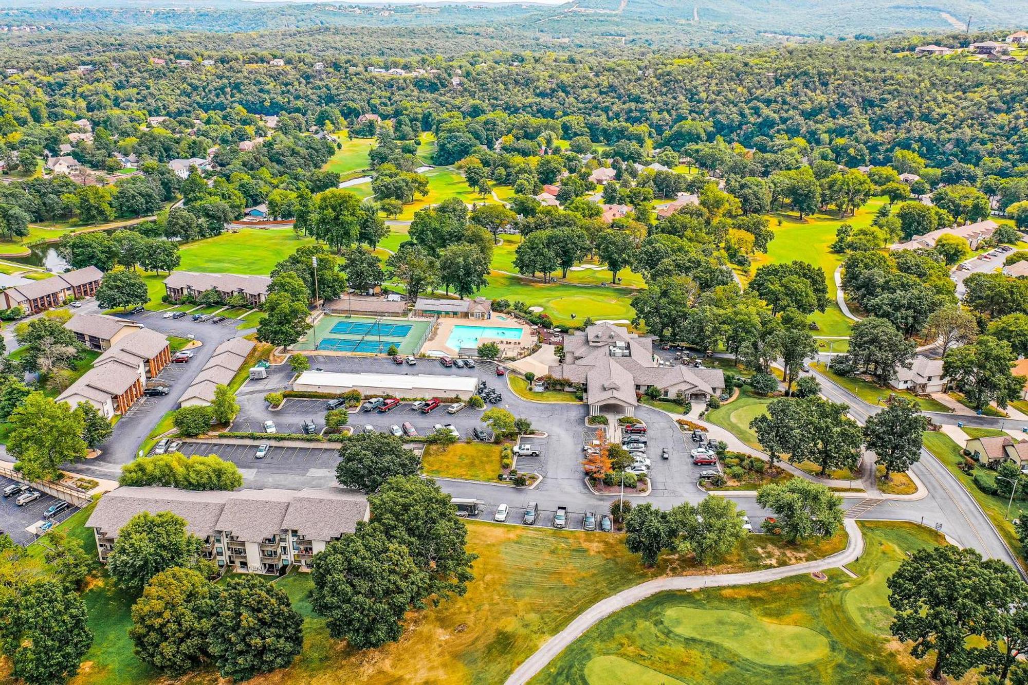 Lofty Retreat & Paradise Pointe Branson Cameră foto